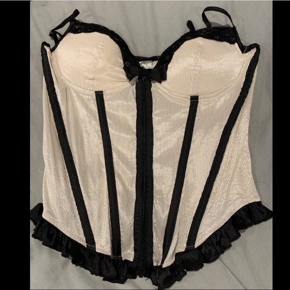 Vintage corset/bustier - Picture 2 of 3